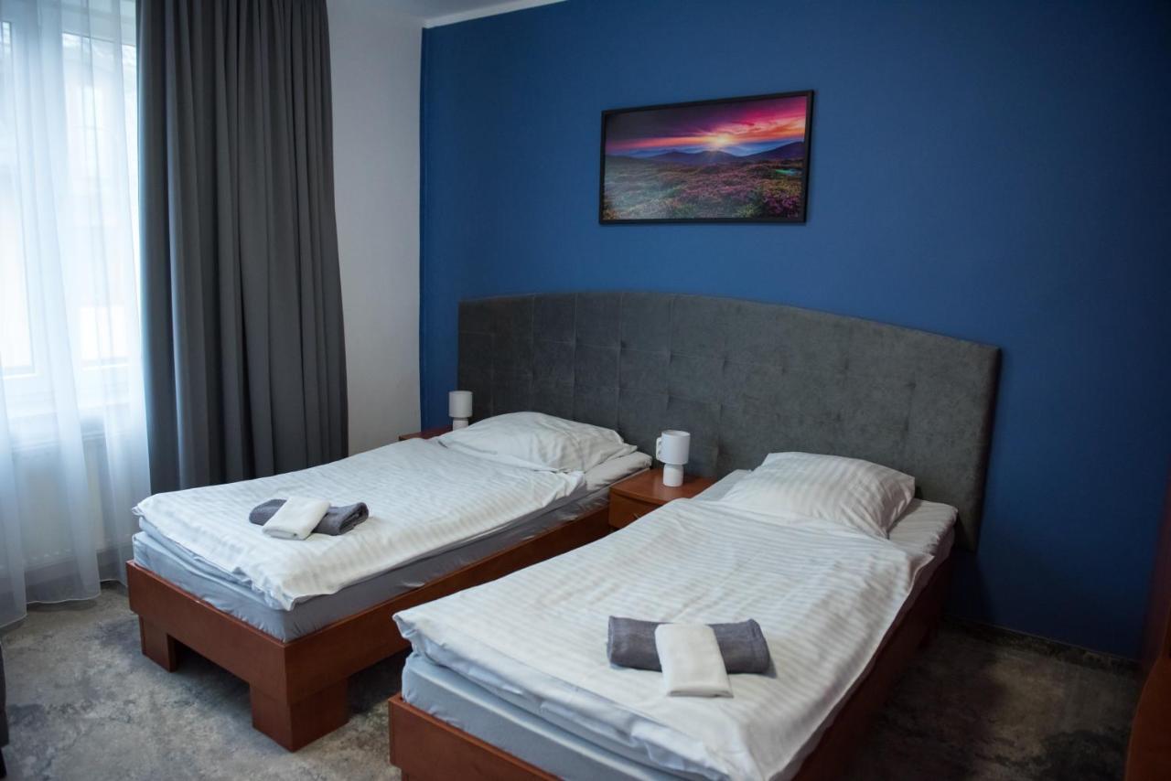 Hotel Paradiso Suchedniów Buitenkant foto