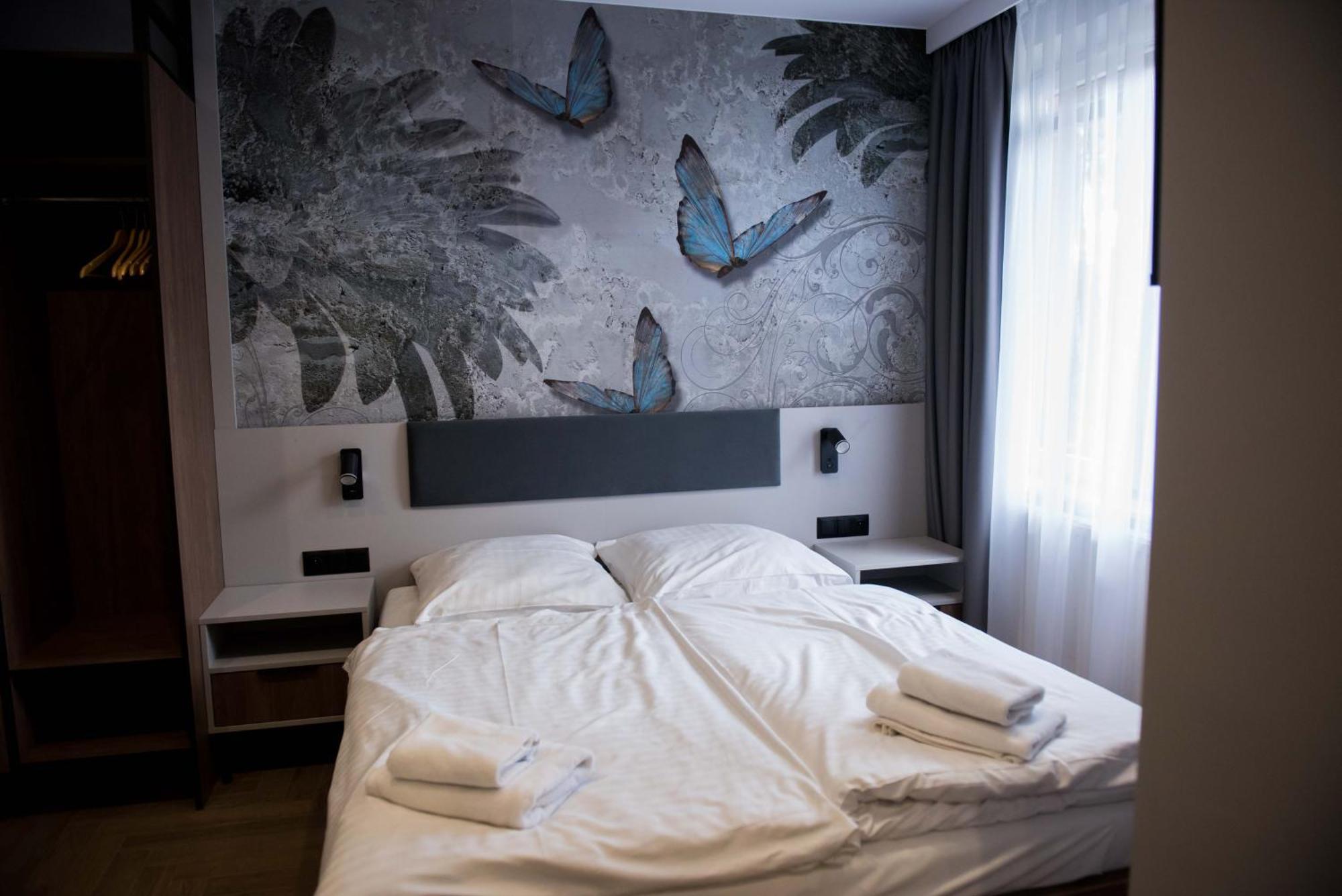 Hotel Paradiso Suchedniów Buitenkant foto